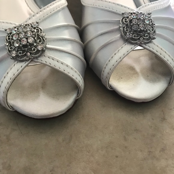 Michael Angelo/David’s Bridal Dress Shoes - Picture 5 of 5